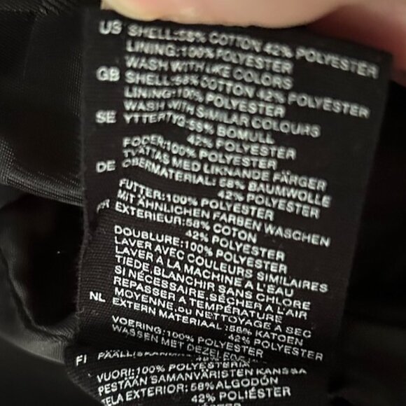 H&M cropped black blazer w ruffle collar and covered buttons - Picture 9 of 15